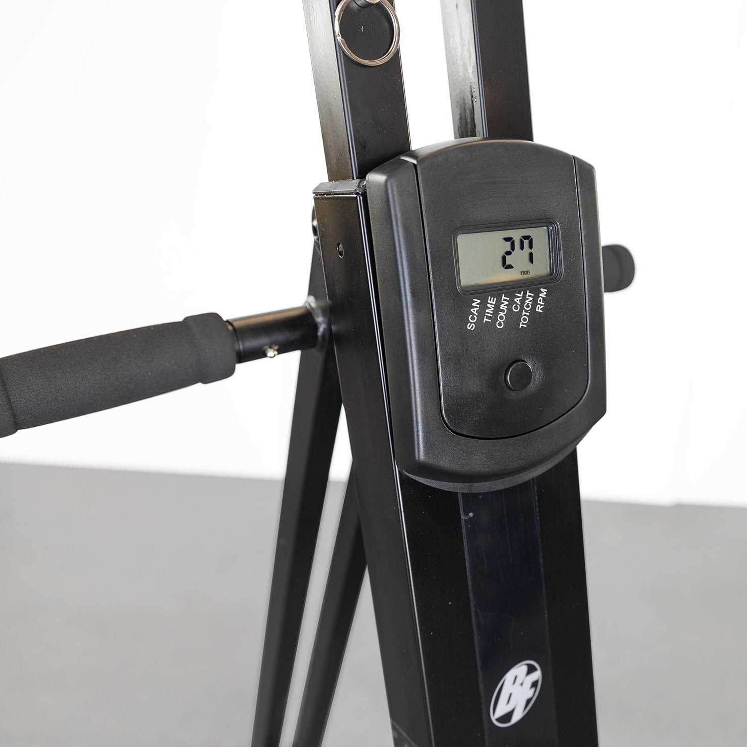 Body Solid (BFMC10B) Total Body Workout Exercise Machine, Vertical Climber, Maxi Climber, Max Jacobs - Image 8